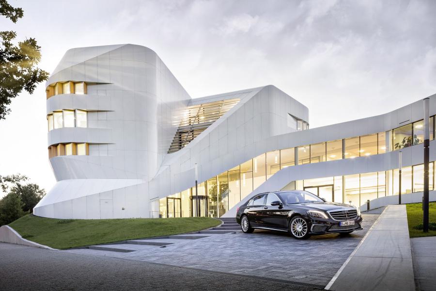  Mercedes-Benz S65 AMG 2014 года  (фото 3 из 21)
